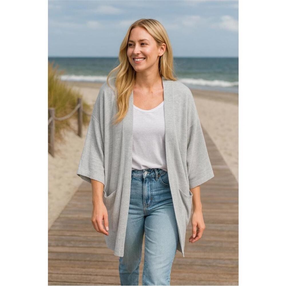 DONNI. Striped Gray and White Top